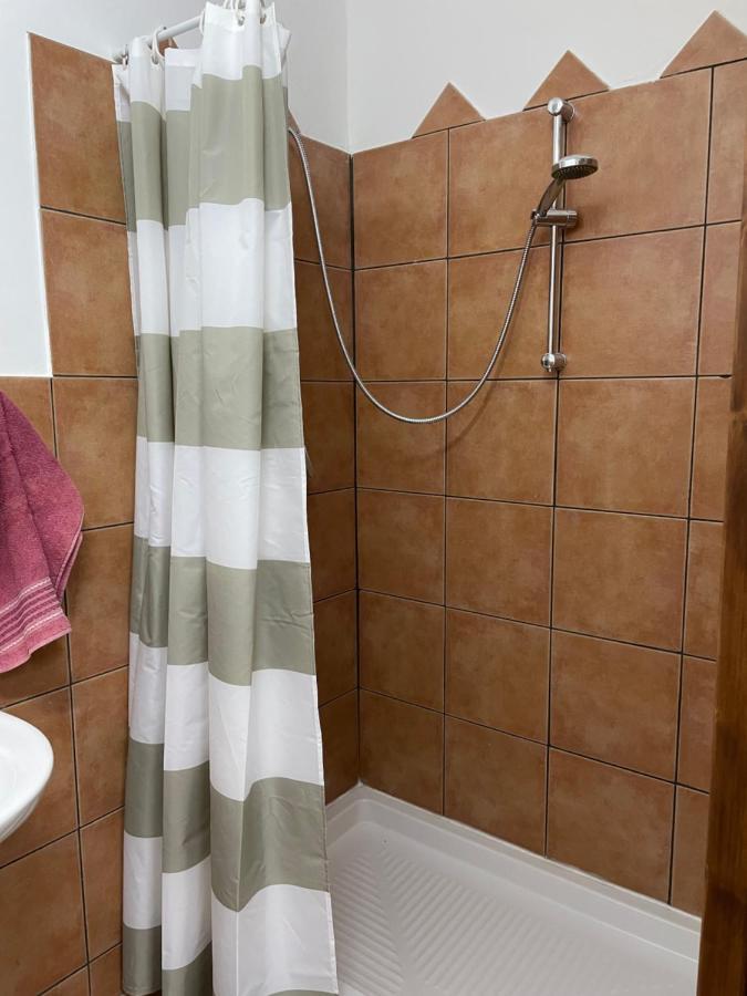 Monolocale Deluxe A 2,7 Km Dal Mare Per 2 Persone Apartment Siderno Exterior photo